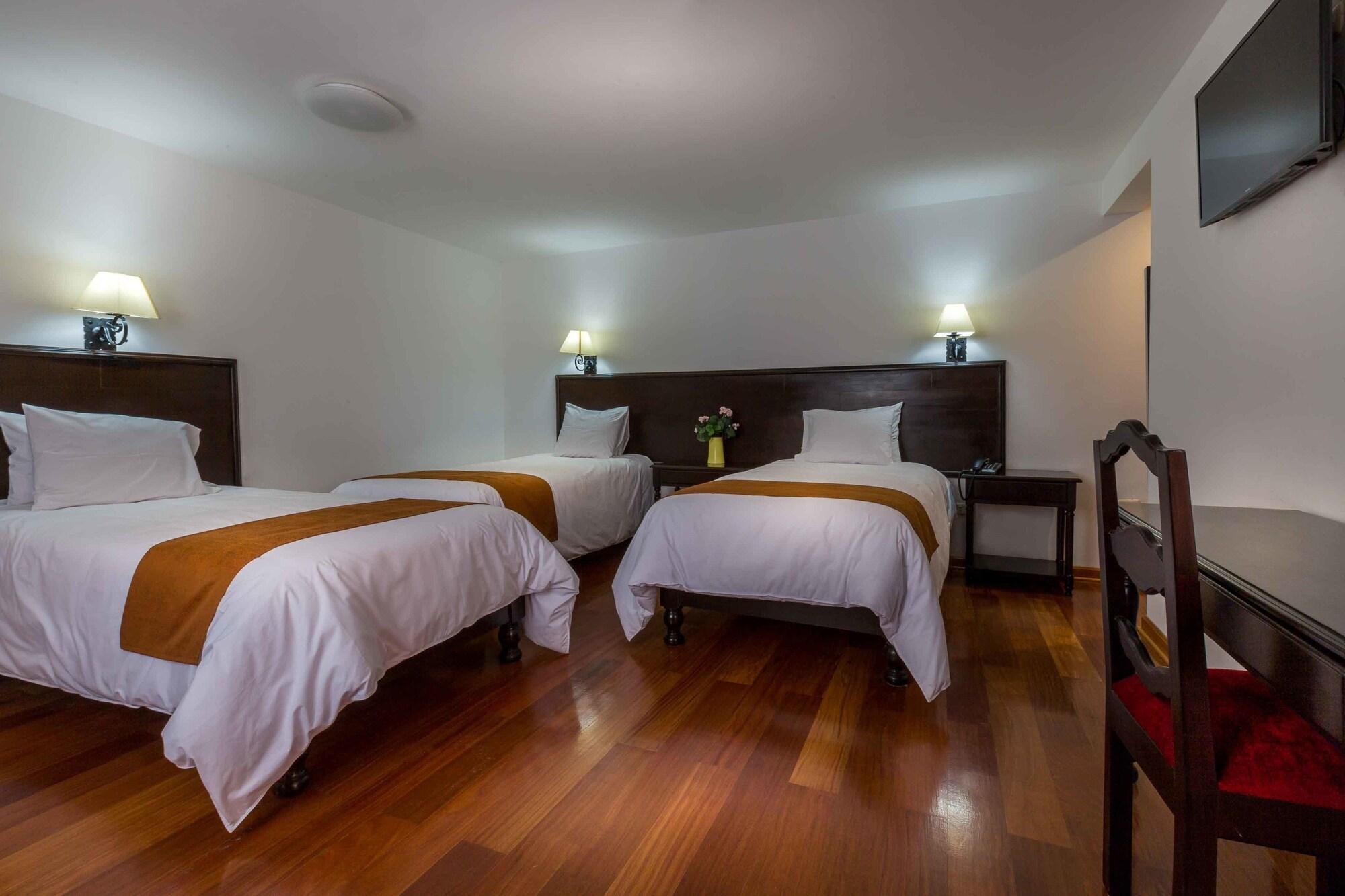 Illa Hotel Куско Екстериор снимка