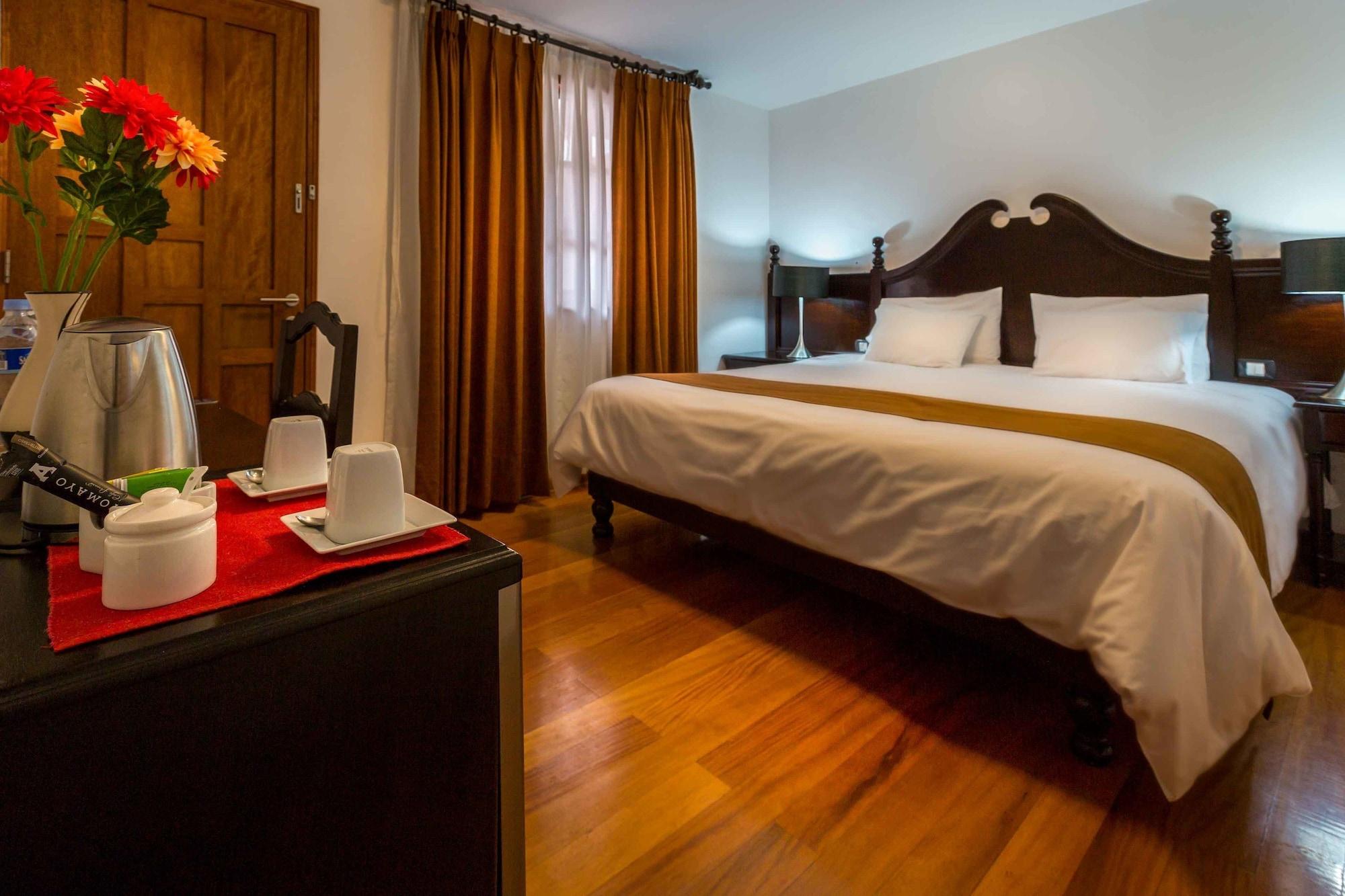 Illa Hotel Куско Екстериор снимка
