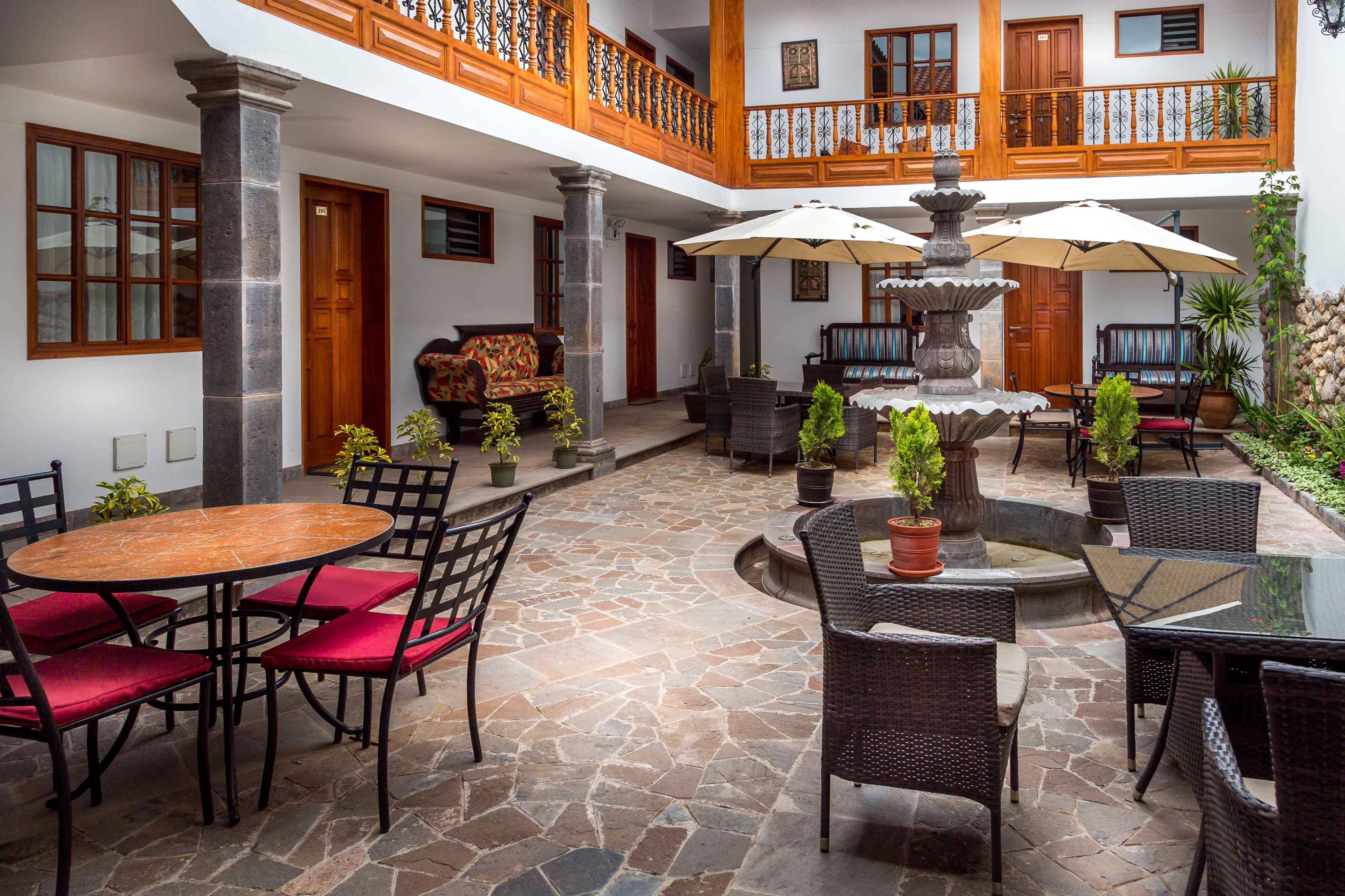 Illa Hotel Куско Екстериор снимка