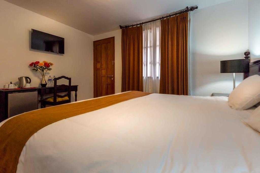 Illa Hotel Куско Екстериор снимка
